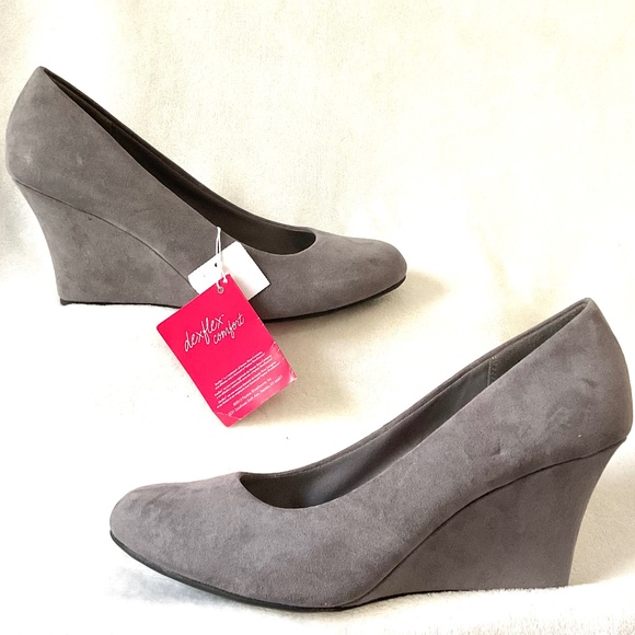 dexflex comfort Shoes - GRAY DEXFLEX COMFORT SLIP ON KARLIE SUEDE OFFICE BUSINESS  WEDGE HEEL SZ 10